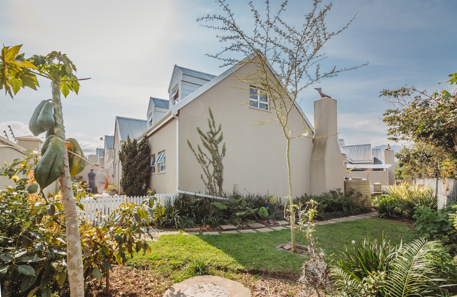3 Bedroom Property for Sale in Blanco Western Cape